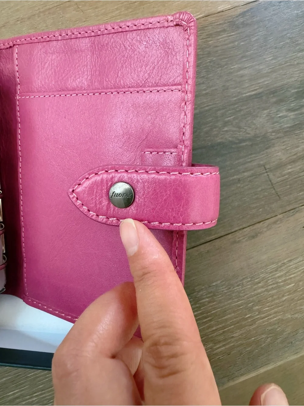 filoFAX Malden Pocket Organiser in Bright Fuchsia